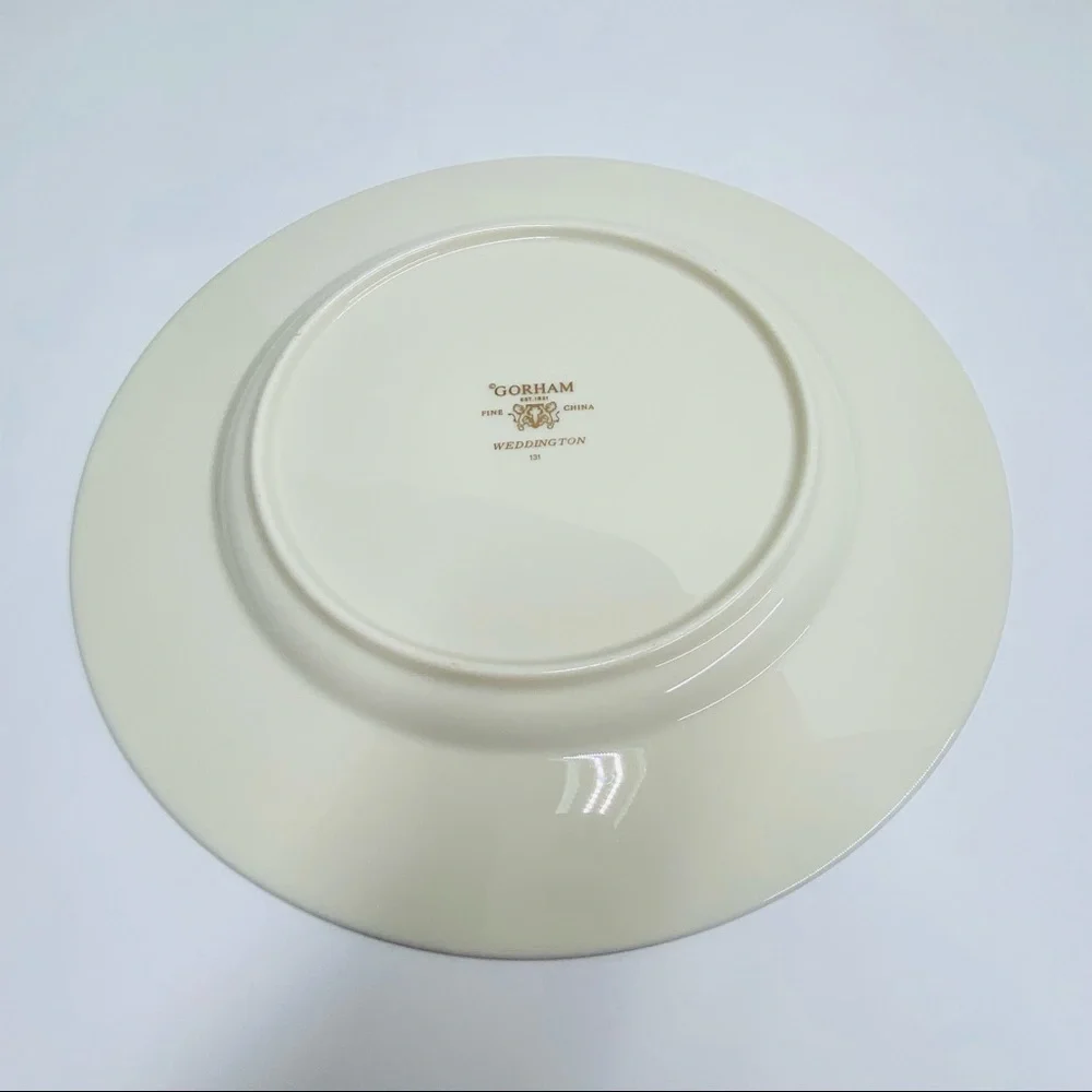 Gorham Weddington 10 5/8 inches dinner plate floral with silver trim Elegant